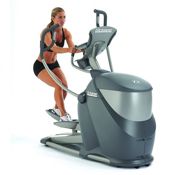 100040-Octane-Fitness-Pro-3700-Crosstrainer-gebruikt-afbeelding-4