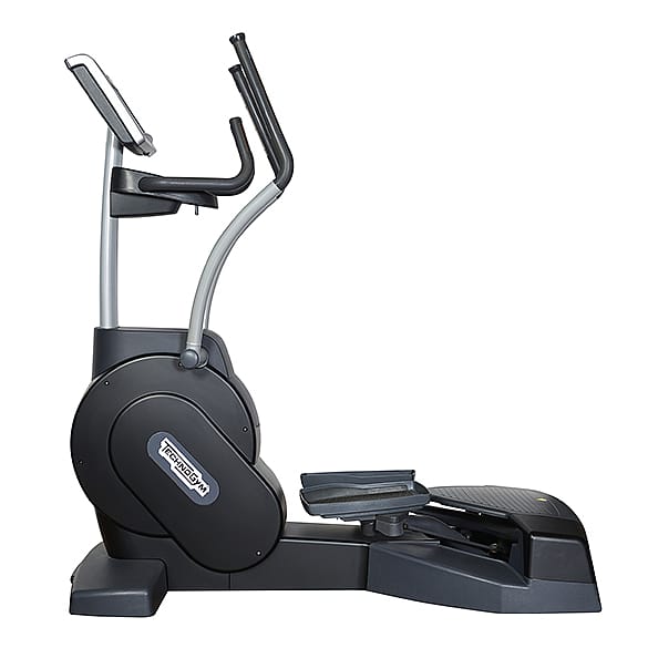 107864-Technogym-lateral-trainer-Crossover-Excite-700-Unity-3.0-zwart-gebruikt-afbeelding-2