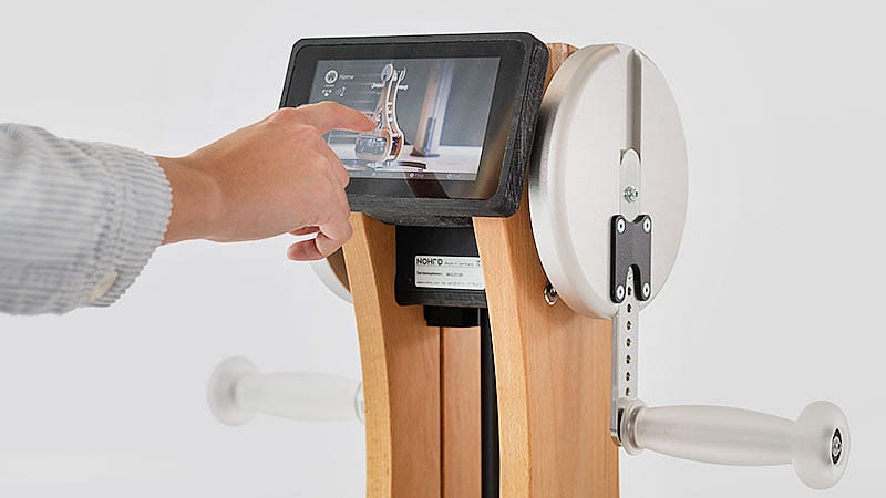 23454-NOHrD-WaterGrinder-handroeier-walnoothout---walnut-afbeelding-4