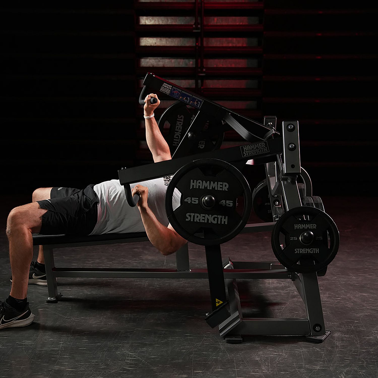 145878-Hammer-Strength-Plate-Loaded-Iso-Lateral-Horizontal-Bench-Press-afbeelding-5