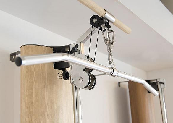 86964-NOHrD-SlimBeam-chin-up-stang-kersenhout-afbeelding-4