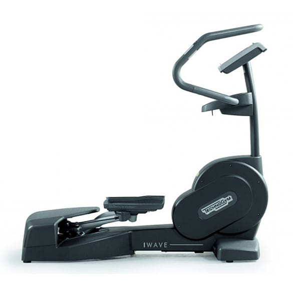 107850-Technogym-lateral-trainer-Wave-Excite-700-Visioweb-zwart-gebruikt-afbeelding-1