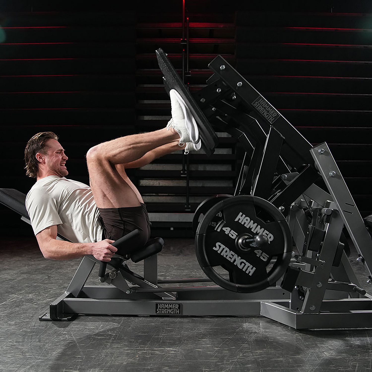145903-Hammer-Strength-Plate-Loaded-Super-Squat-Press-afbeelding-4