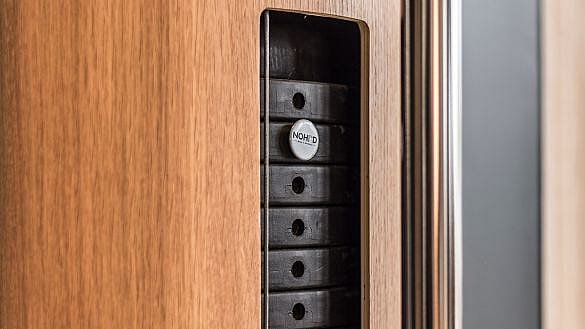 121762-NOHrD-SlimBeam-verstelbare-duo-pulley-walnut-tweedekans-afbeelding-3