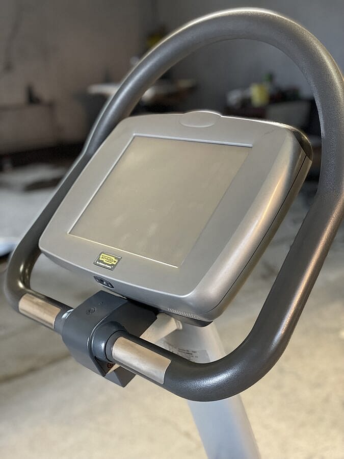 95862-Technogym-bike-700-TV-gebruikt-afbeelding-3
