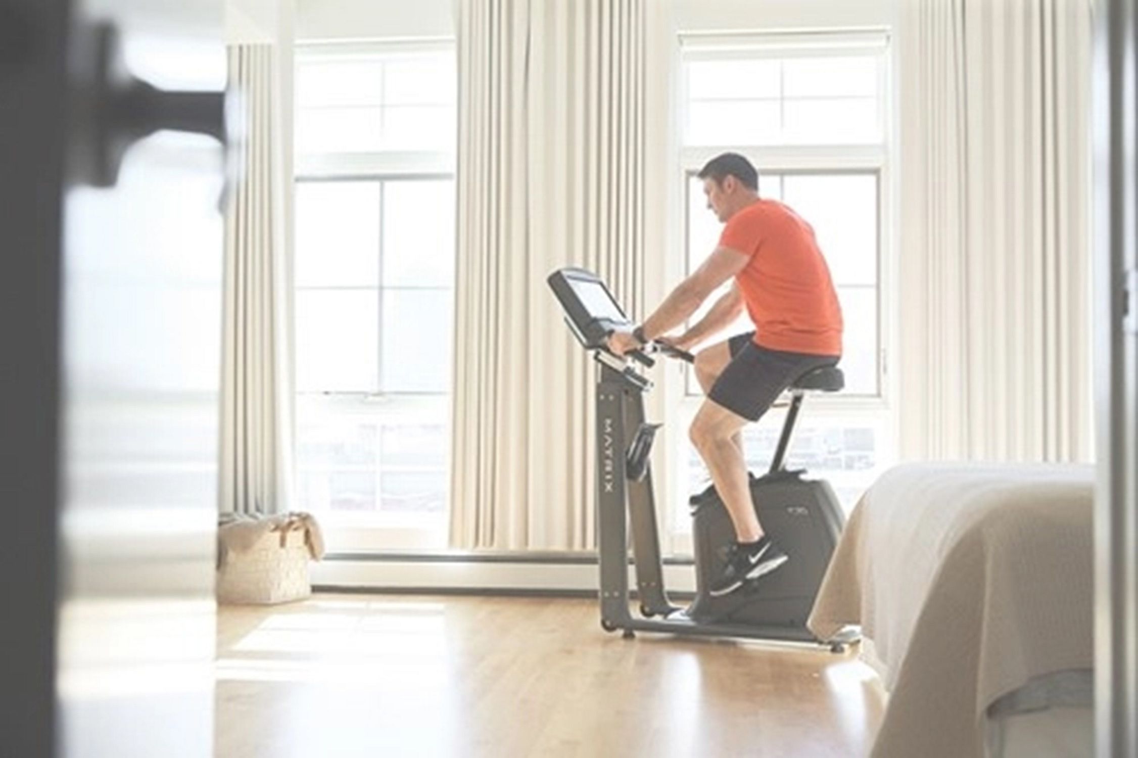 73957-Matrix-Hometrainer-upright-bike-U50-XR-afbeelding-9