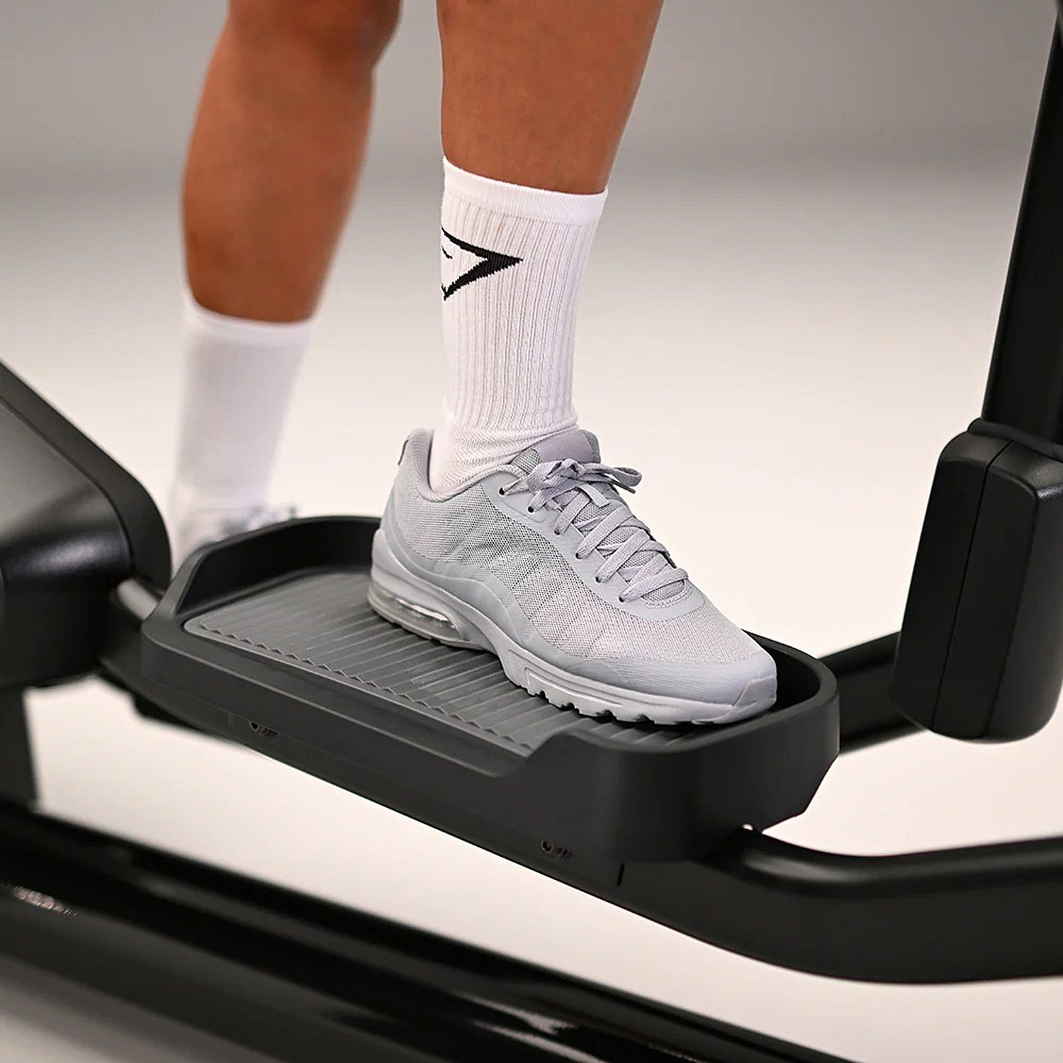 116620-Life-Fitness-crosstrainer-Club-Series-SE-24-inch-afbeelding-4