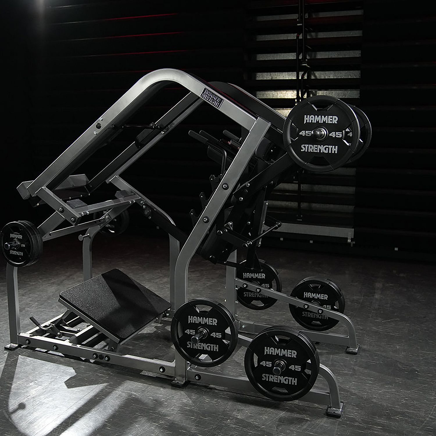 145898-Hammer-Strength-Plate-Loaded-Pendulum-X-Squat-afbeelding-7