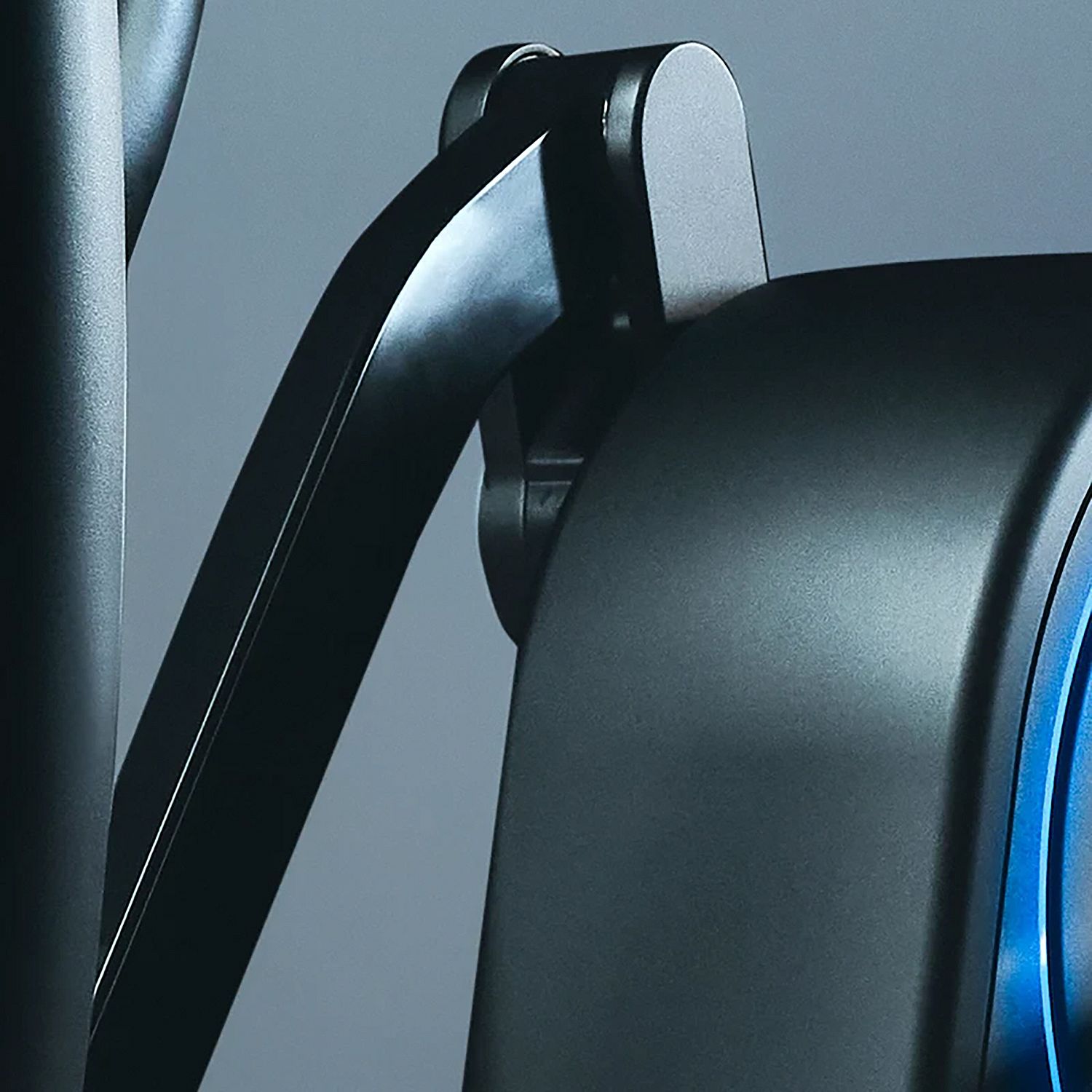 145912-Life-Fitness-Symbio-Incline-Elliptical-afbeelding-10