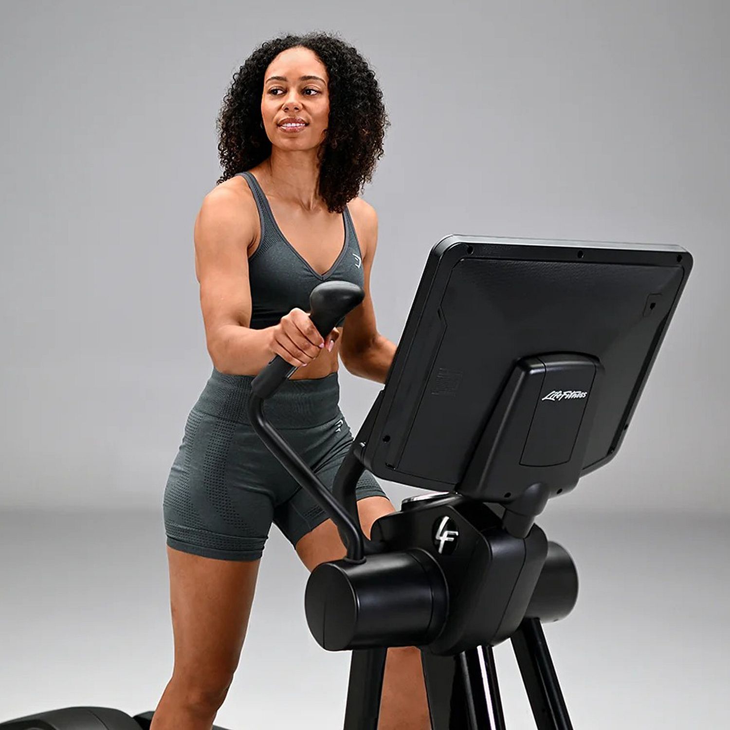 116620-Life-Fitness-crosstrainer-Club-Series-SE-24-inch-afbeelding-3