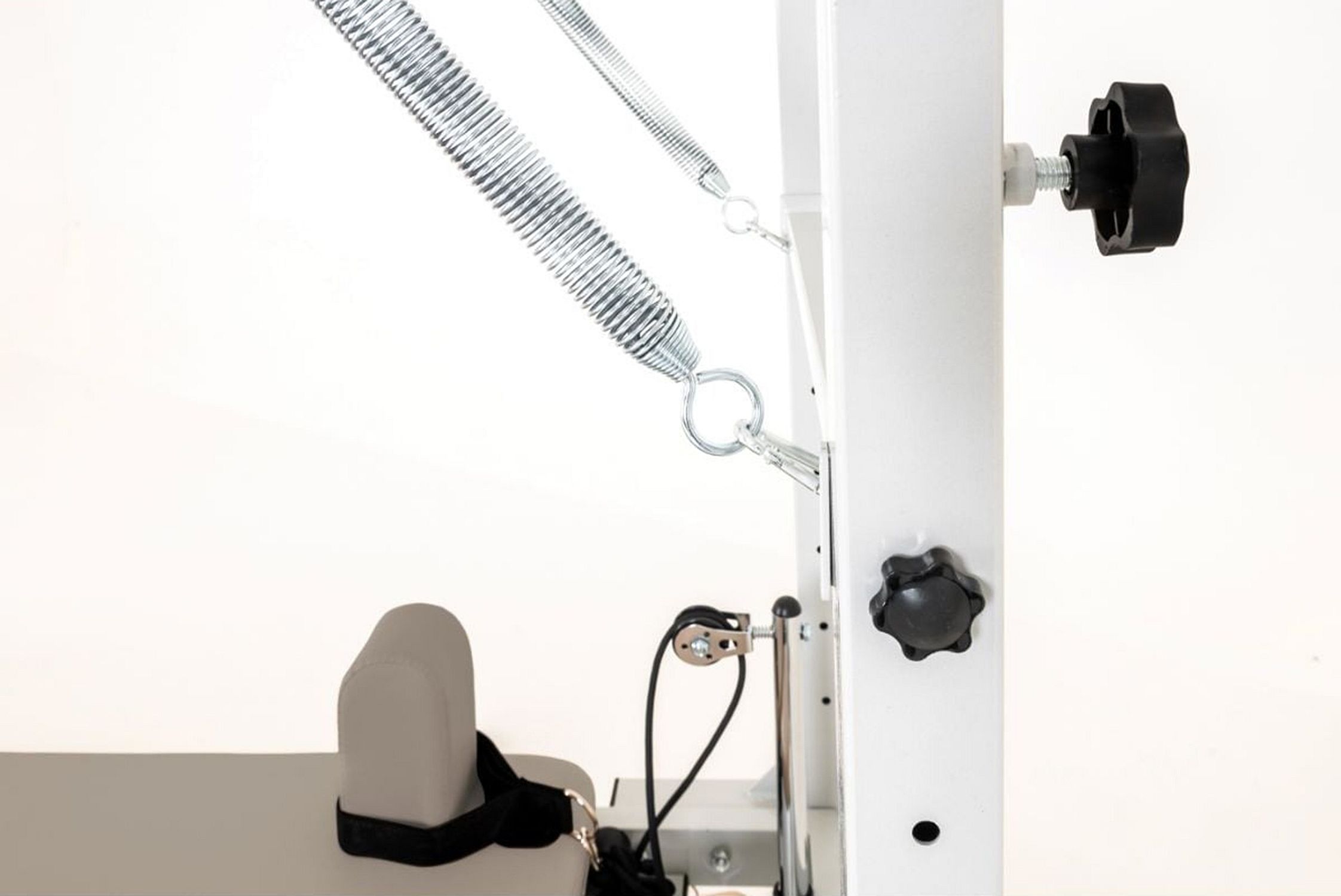 145833-Liveness-Pilates-Tower-met-mat-voor-PTX-300MS-Sand-afbeelding-6