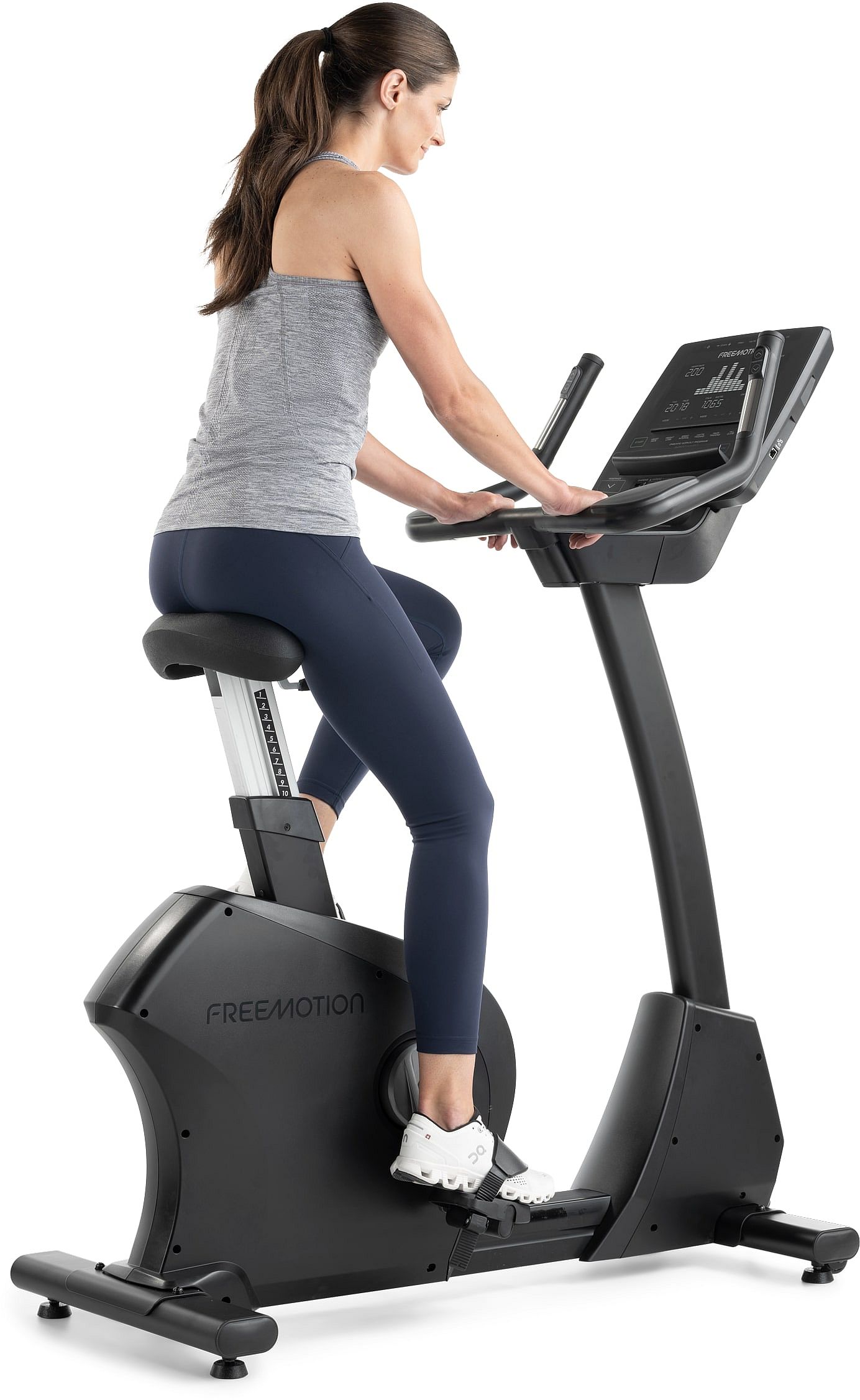 114019-Freemotion-u10.9b-Upright-bike-afbeelding-6