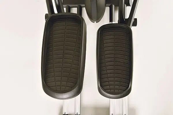 121063-Toorx-ERX-9500-Crosstrainer-met-TFT-scherm-afbeelding-4