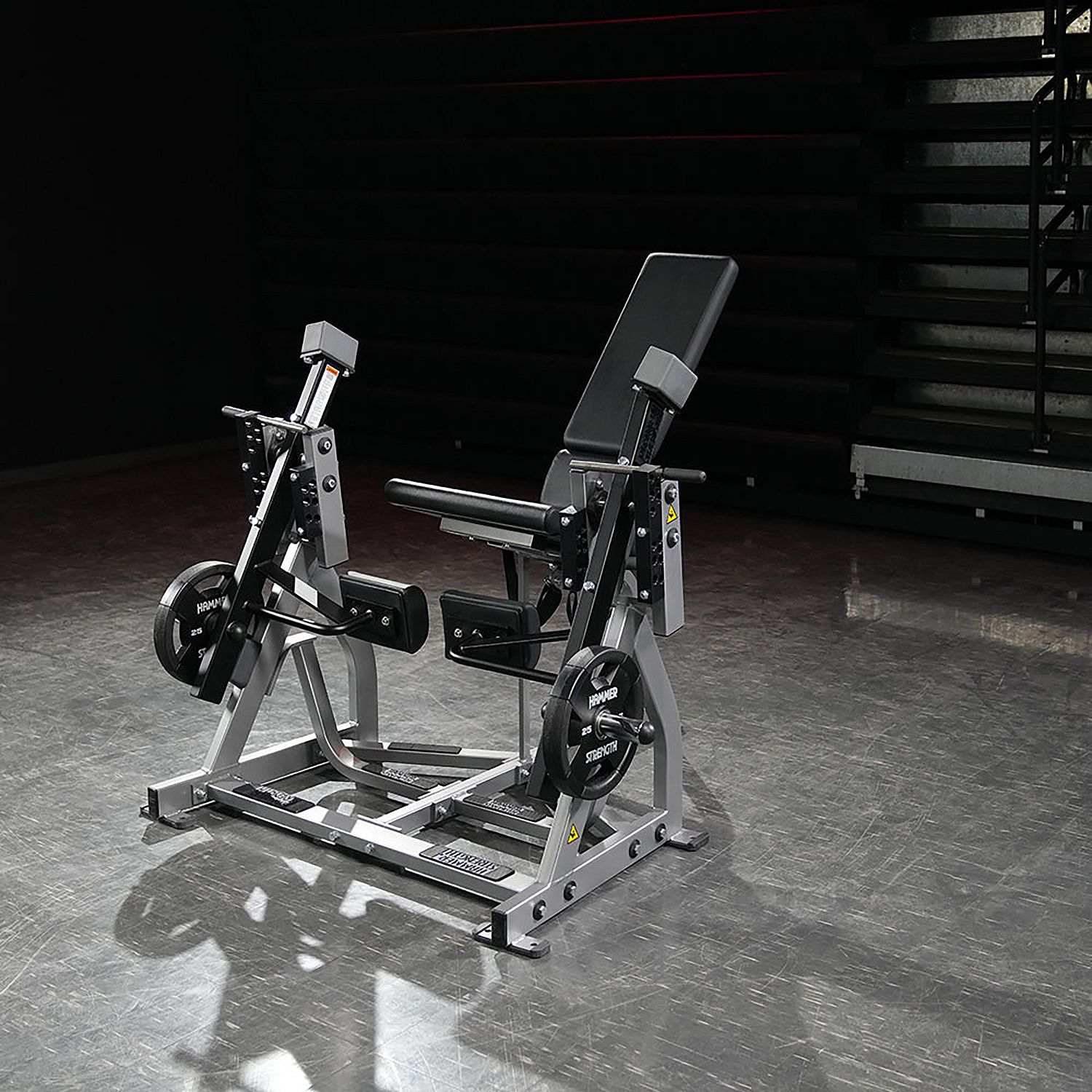 145882-Hammer-Strength-Iso-Lateral-Leg-Extension-afbeelding-7
