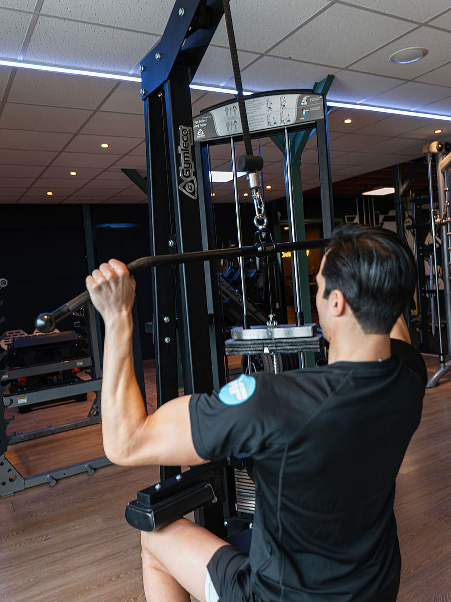145740-Muscle-Power-rotation-lat-bar-afbeelding-6