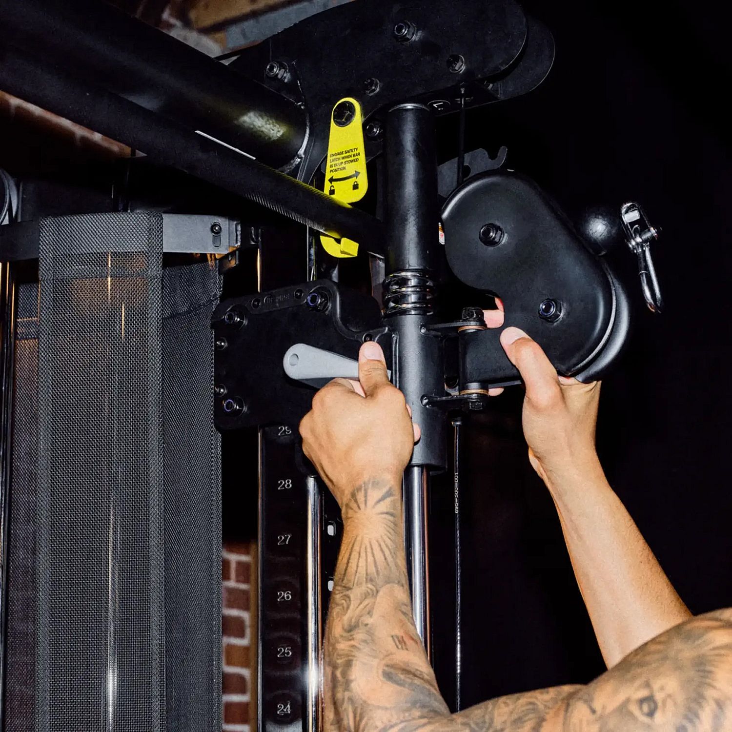 123685-Inspire-SF6-Home-Gym-Functional-Trainer-met-Selectorized-Smith-Bar-afbeelding-7