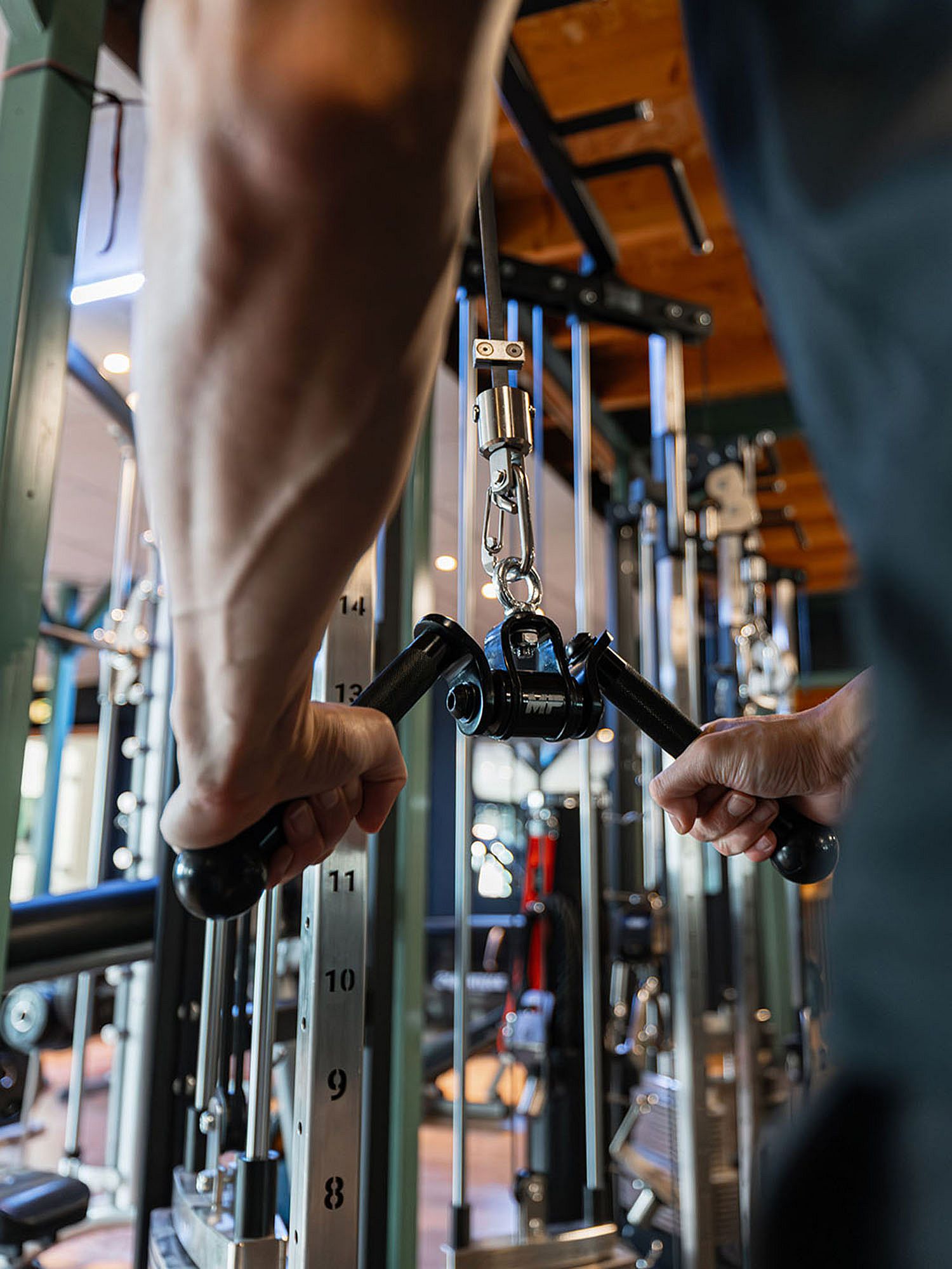 145742-Muscle-Power-rotation-V-bar-afbeelding-6