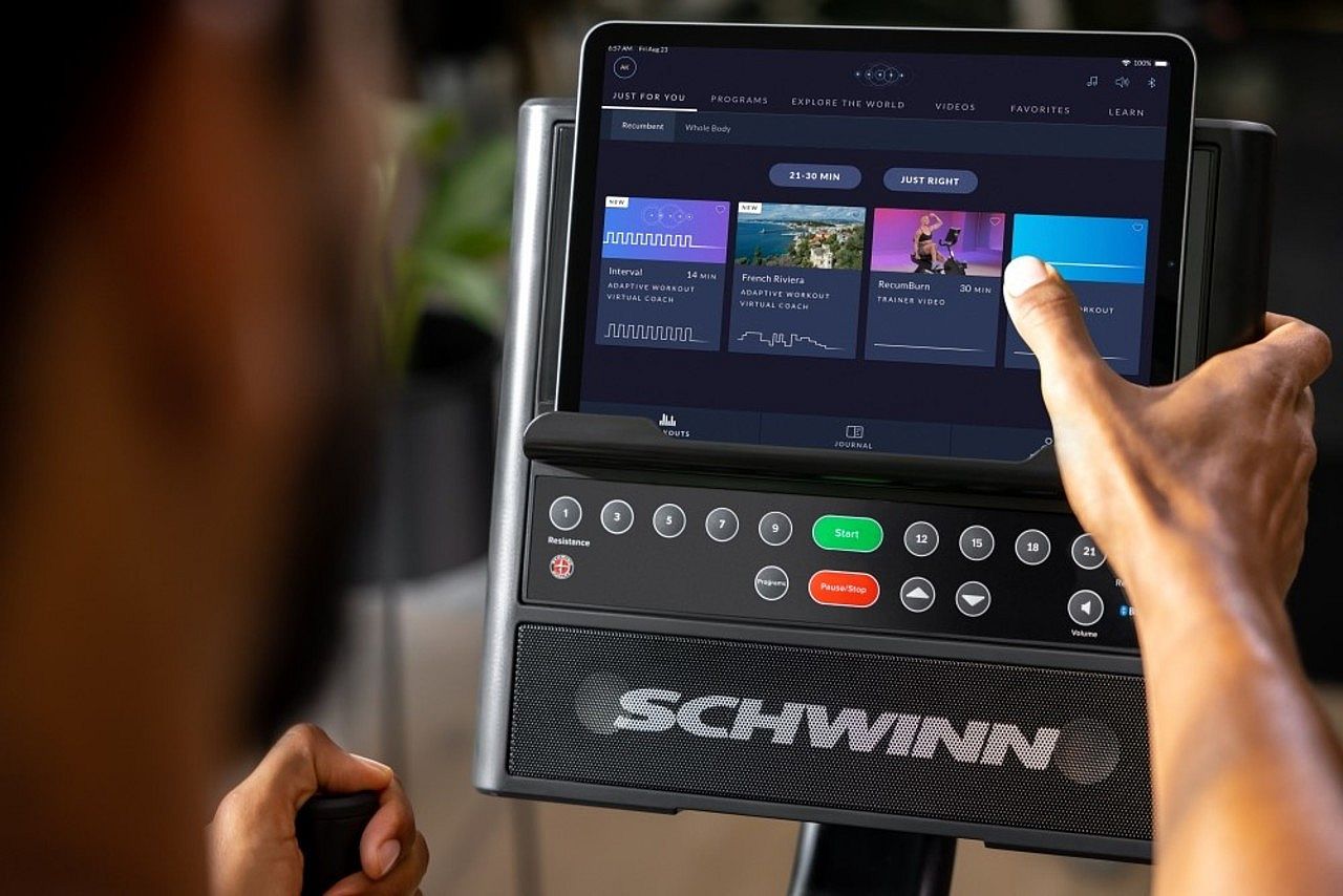 90130-Schwinn-590R-Ligfiets-afbeelding-3