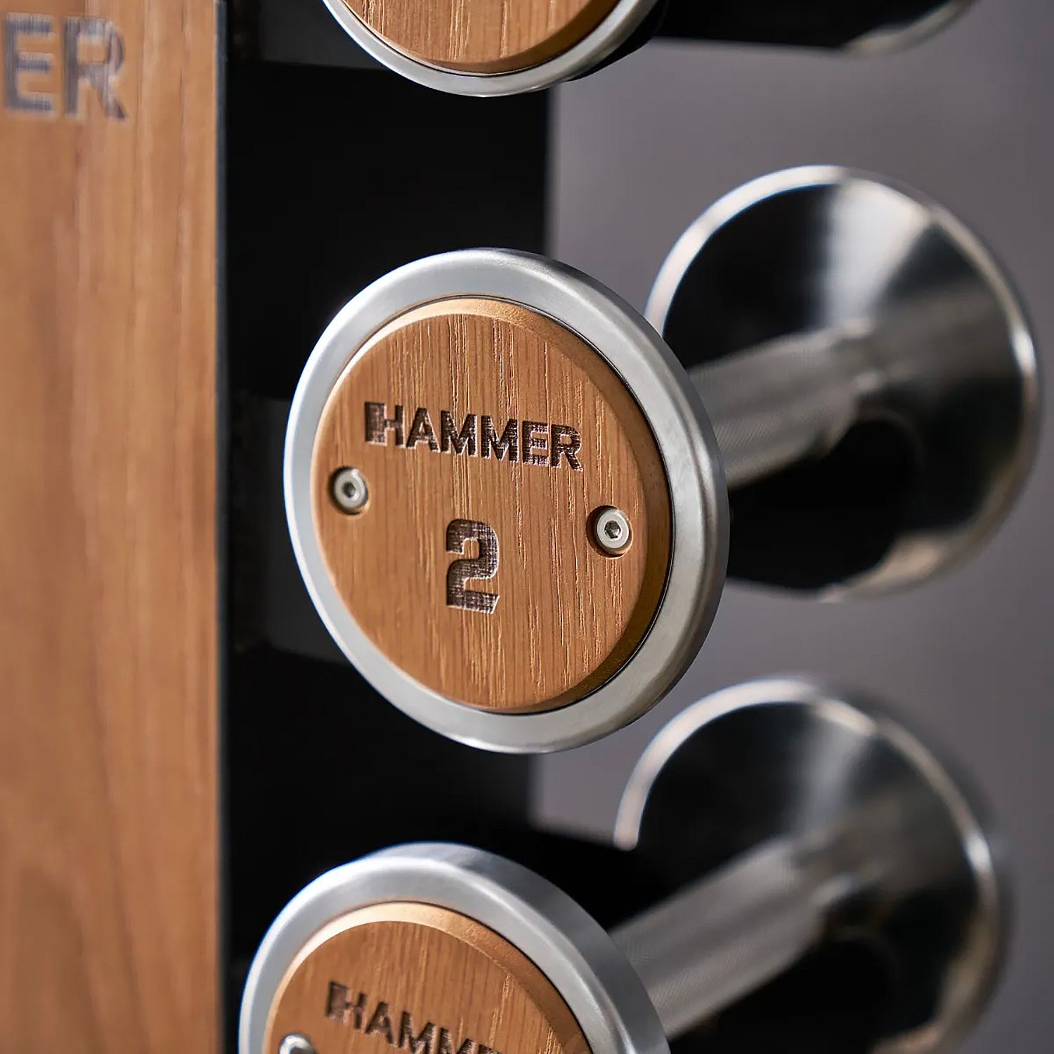 143628-Hammer-dumbbell-toren-1-10-kg-eikenhout-afbeelding-6