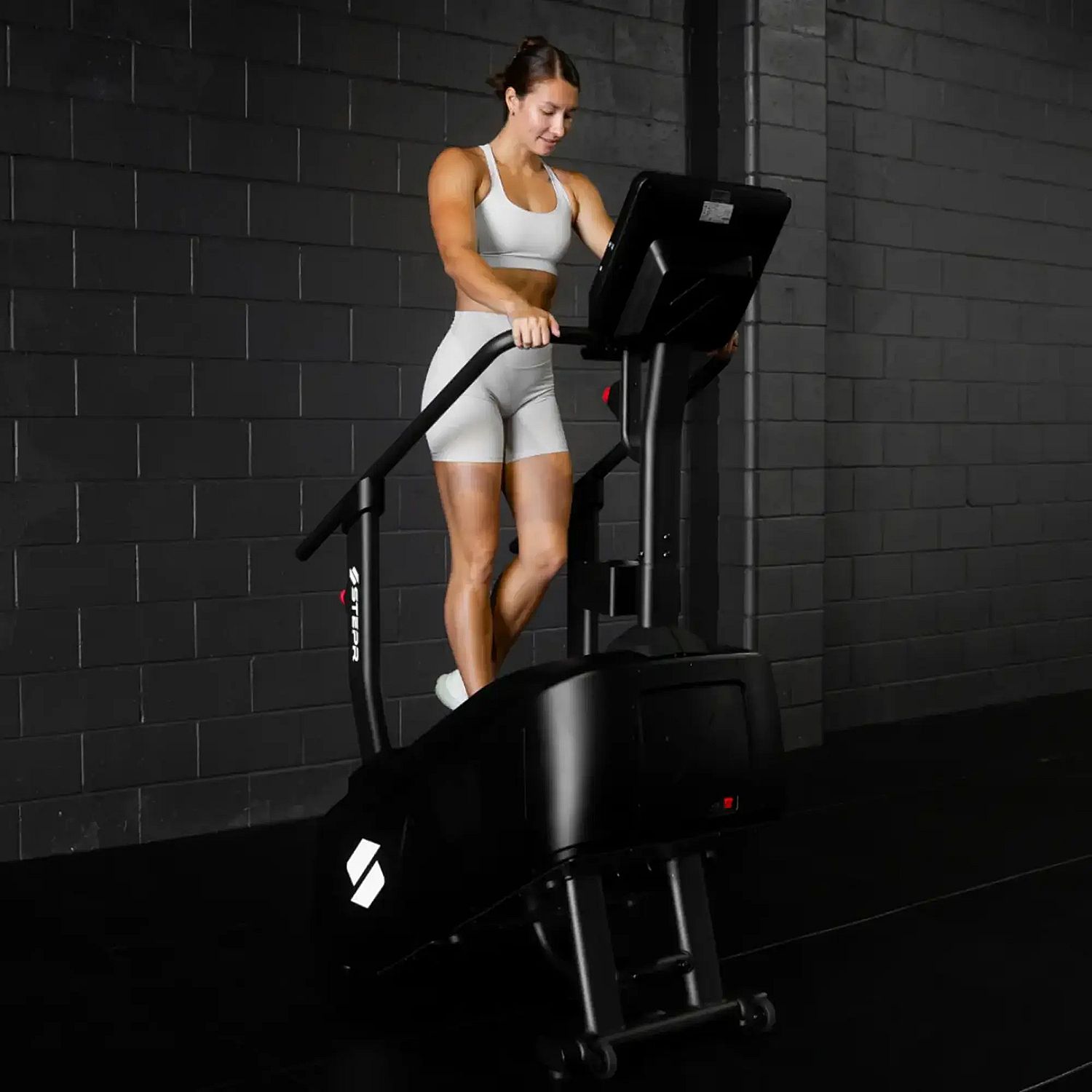 145700-STEPR-GO-Stair-Climber-LED-Screen-afbeelding-6