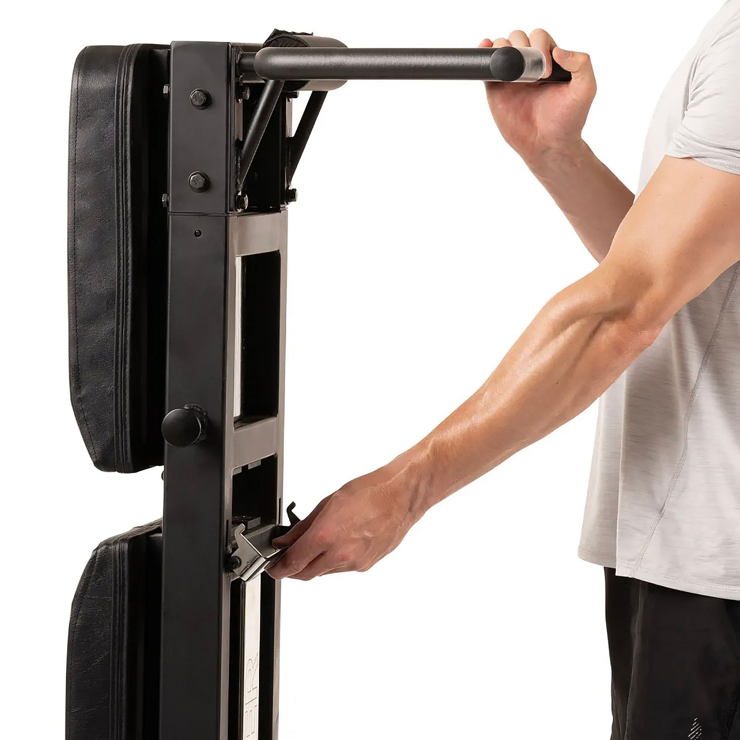 143623-Hammer-Bench-Pullup-Dip-halterbank-afbeelding-7