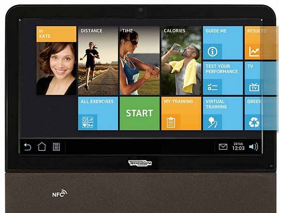 107765-Technogym-Loopband-Artis-Run-Unity-3.0-zwart-gebruikt-afbeelding-4