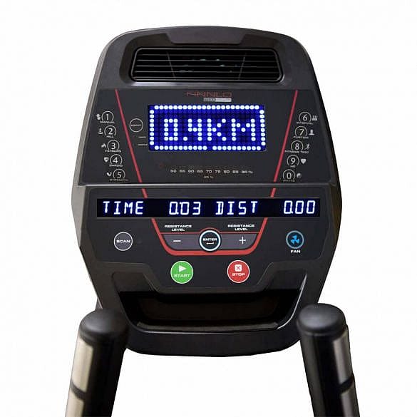 40337-Finnlo-crosstrainer-Maximum-EL8000-afbeelding-2