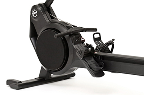 premium-model-life-fitness-waterroeiers-heat-performance-rower-windgeremd.jpg