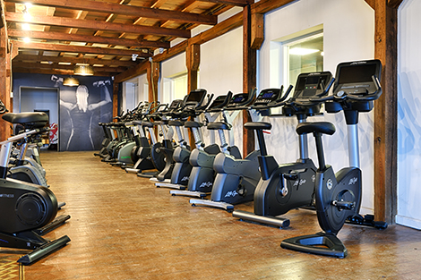 showroom-winkel-volkel-met-hometrainers.jpg