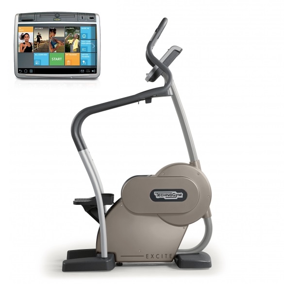 TechnoGym stepper Excite+ Step 700 Unity zilver gebruikt BBTGEST700UZI