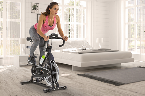 vrouw-spinning-in-slaapkamer.jpg